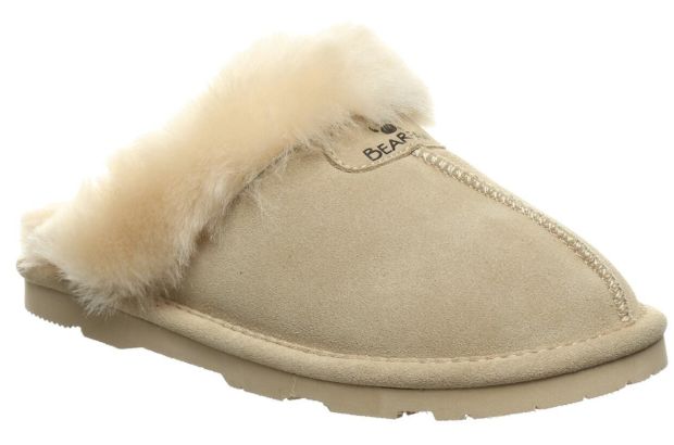 Fur slippers.