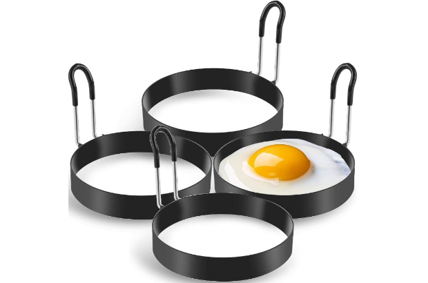 11. Laxinis World Stainless Steel Egg Rings