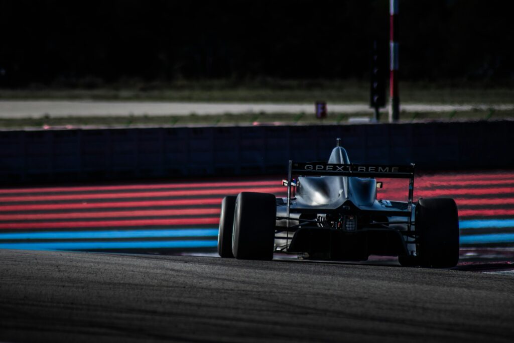 an F1 race car circling a track