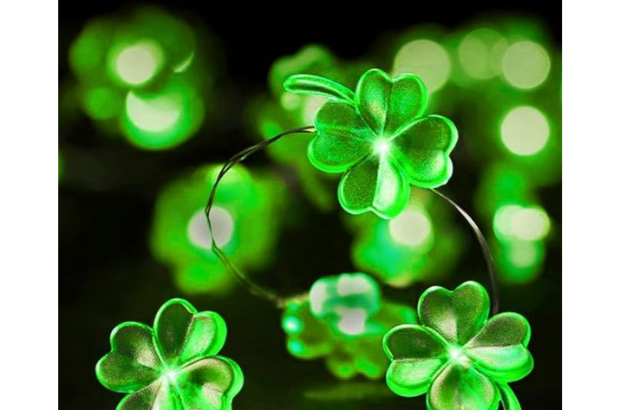 1. Yiaht Shamrock String Lights