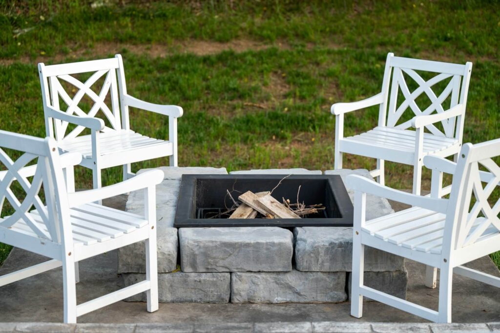 Rectangular fire pit in a backyard